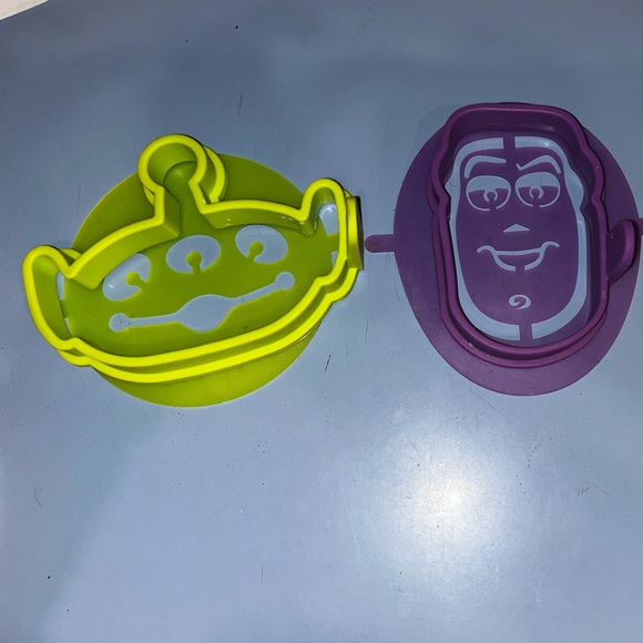 Pampered Chef Toy Story Pancake molds and stencils - Picture 2 of 7